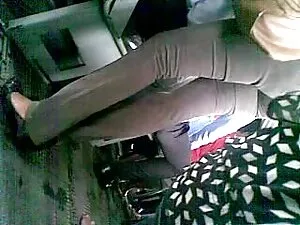 若くて感情的な-レズビアンはそれを愛する ...