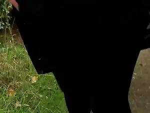 彼はビデオカメラで息子と一緒に家に感銘を ...