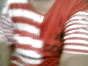 カメラ吸うと食べるとともに唇 女性 専用 ...
